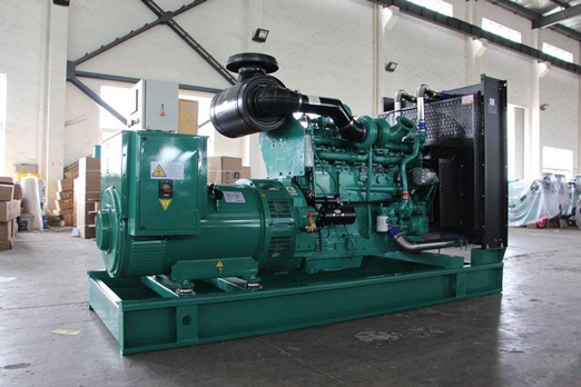 高州320kw康明斯柴油发电车出租组图片 高州320kw康明斯柴油发电车出租组图片